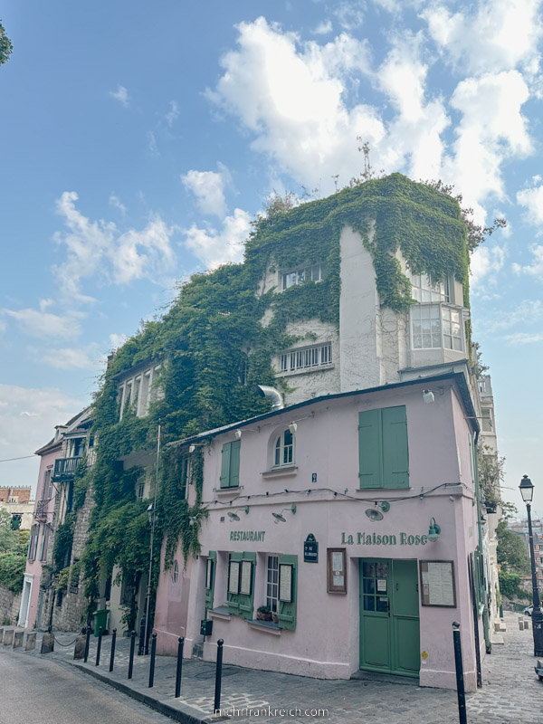 Montmartre Paris Maison Rose