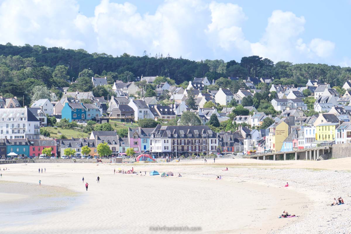 Strandpromenade Morgat Crozon Halbinsel