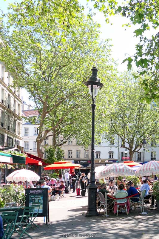 Paris Bastille Straßencafe