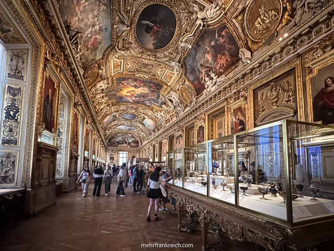 Louvre Paris Kronjuwelen Ausstellung