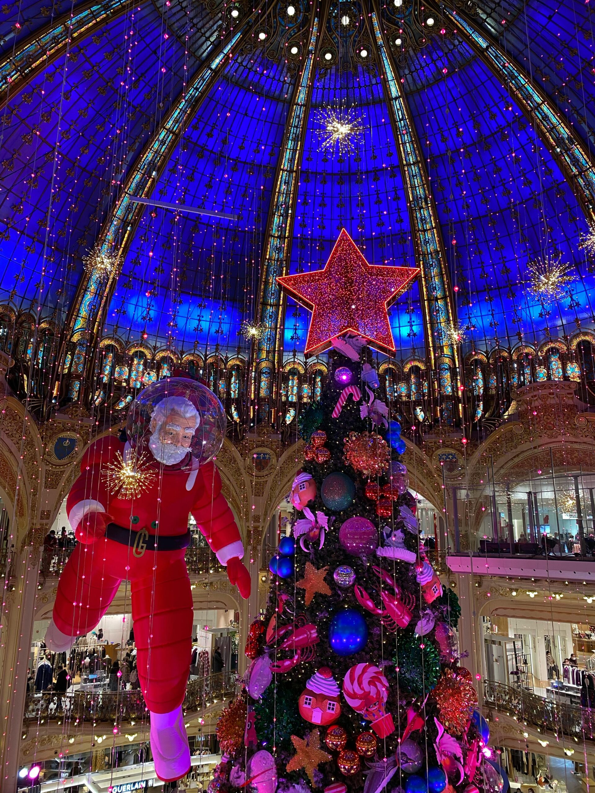 Paris im Winter Galeries Lafayette