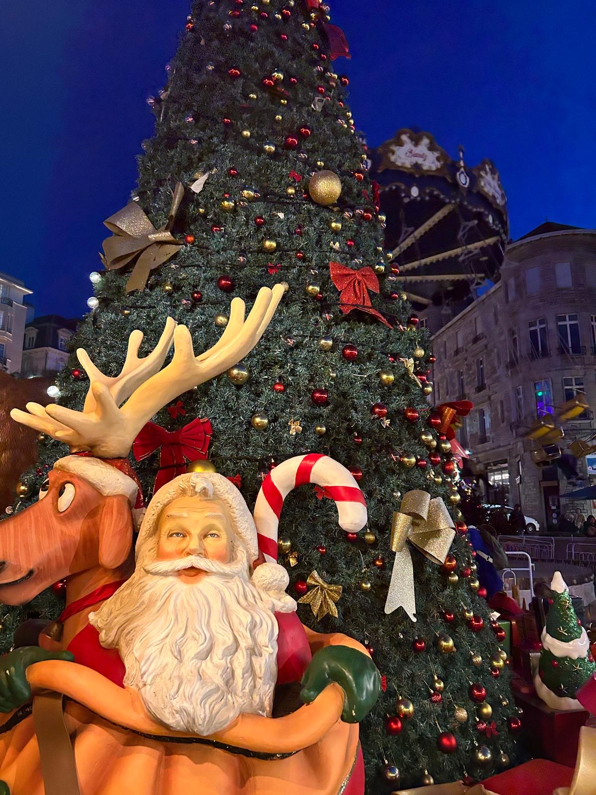 Paris im Winter Weihnachtsmarkt